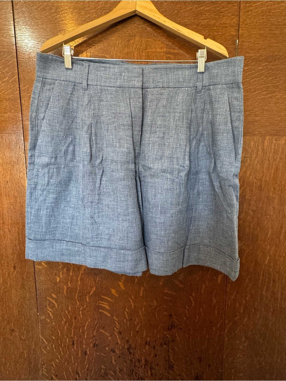 Lafayette 148 New York Light Blue Tailored Pleat Shorts